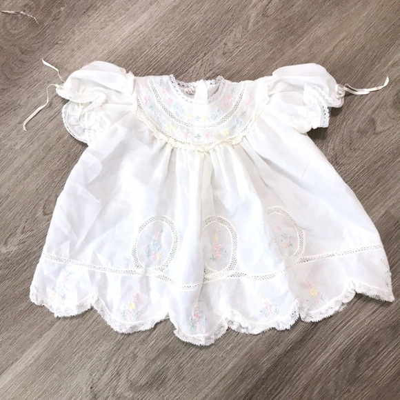 Pauly Hand Made In Colombia Dainty Lace Dress Top - Picture 1 of 7